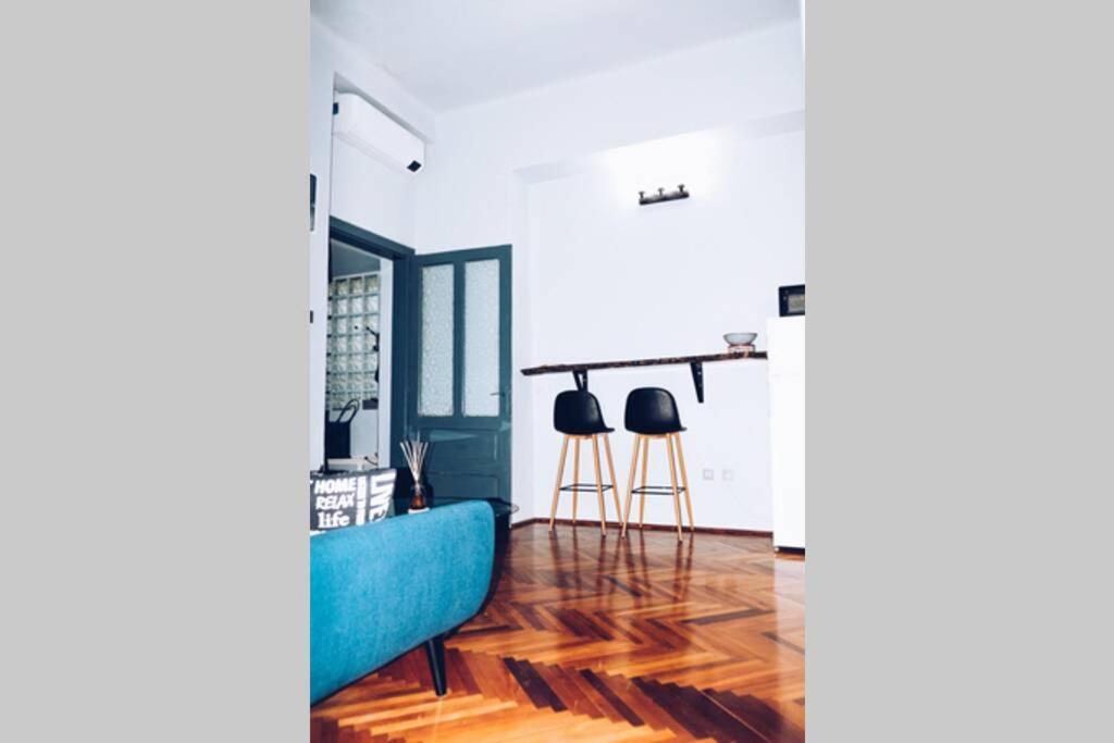☆Modern High Ceiling Apartment - Heart Of The City ออราแด ภายนอก รูปภาพ